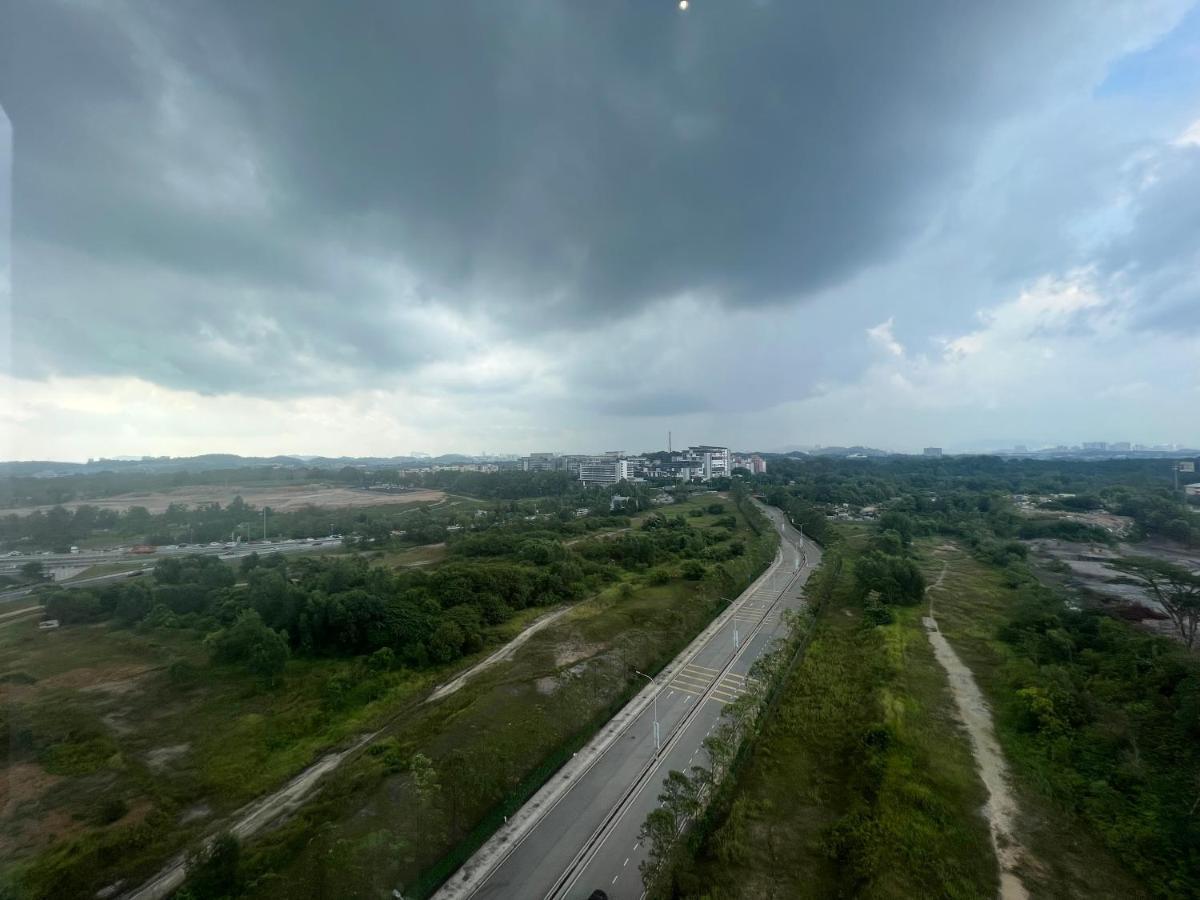 Mucihome Clio 3R2B, Putrajaya Condo Near To Ioi City Mall, Alamanda, Hospital Serdang, Wetland Studio Kru Dll- Non Smoking Home For Malaysian Only المظهر الخارجي الصورة