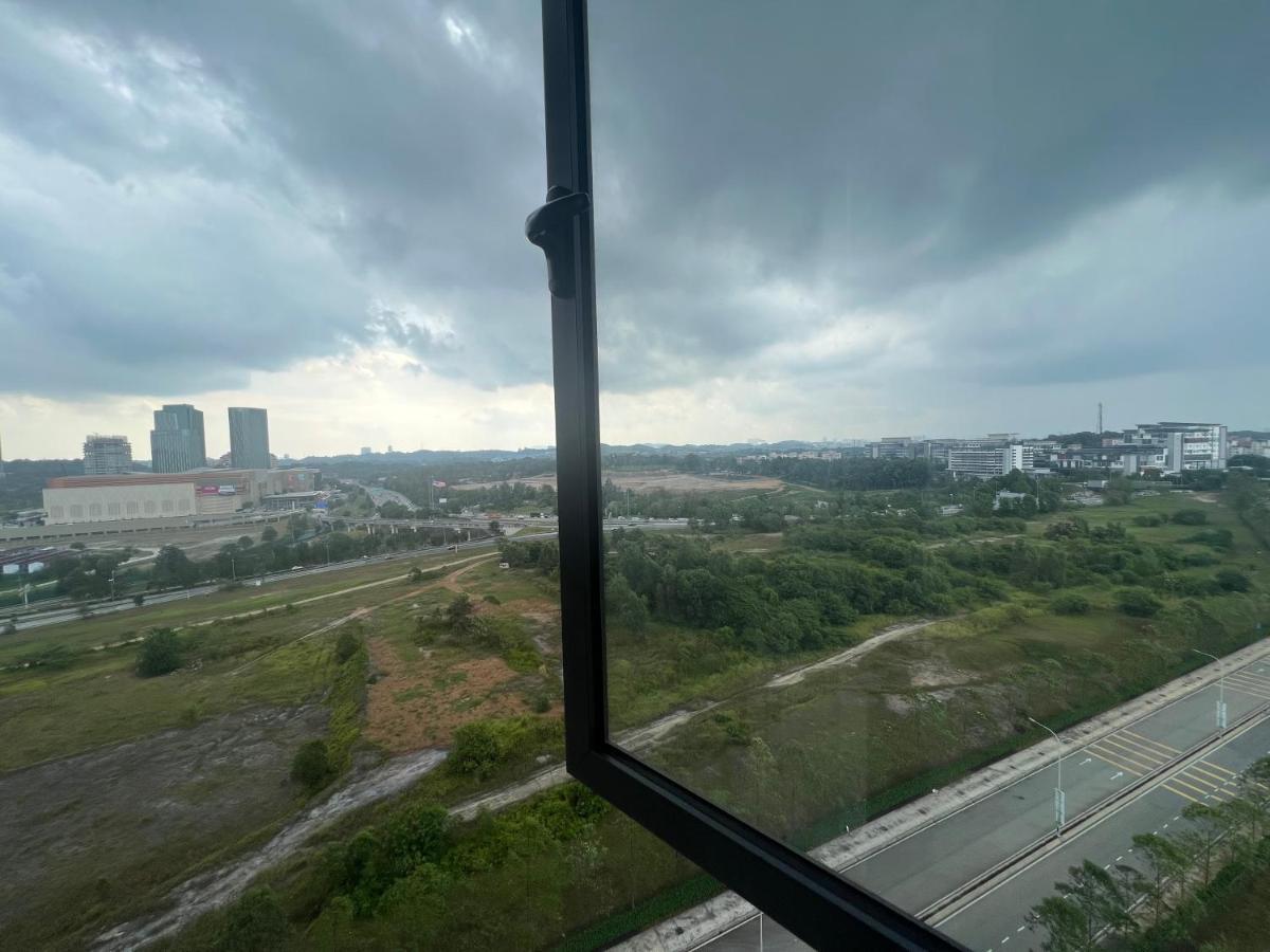 Mucihome Clio 3R2B, Putrajaya Condo Near To Ioi City Mall, Alamanda, Hospital Serdang, Wetland Studio Kru Dll- Non Smoking Home For Malaysian Only المظهر الخارجي الصورة